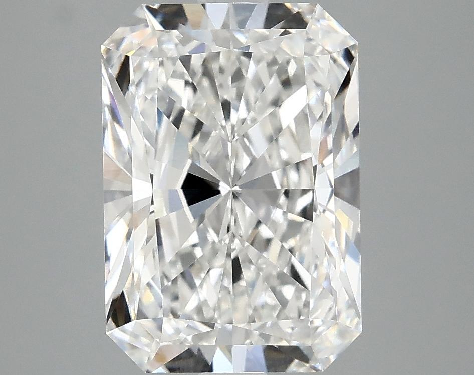 3.75 Carat Radiant Shaped Ideal Cut VVS2 IGI Certified Lab Grown Diamond