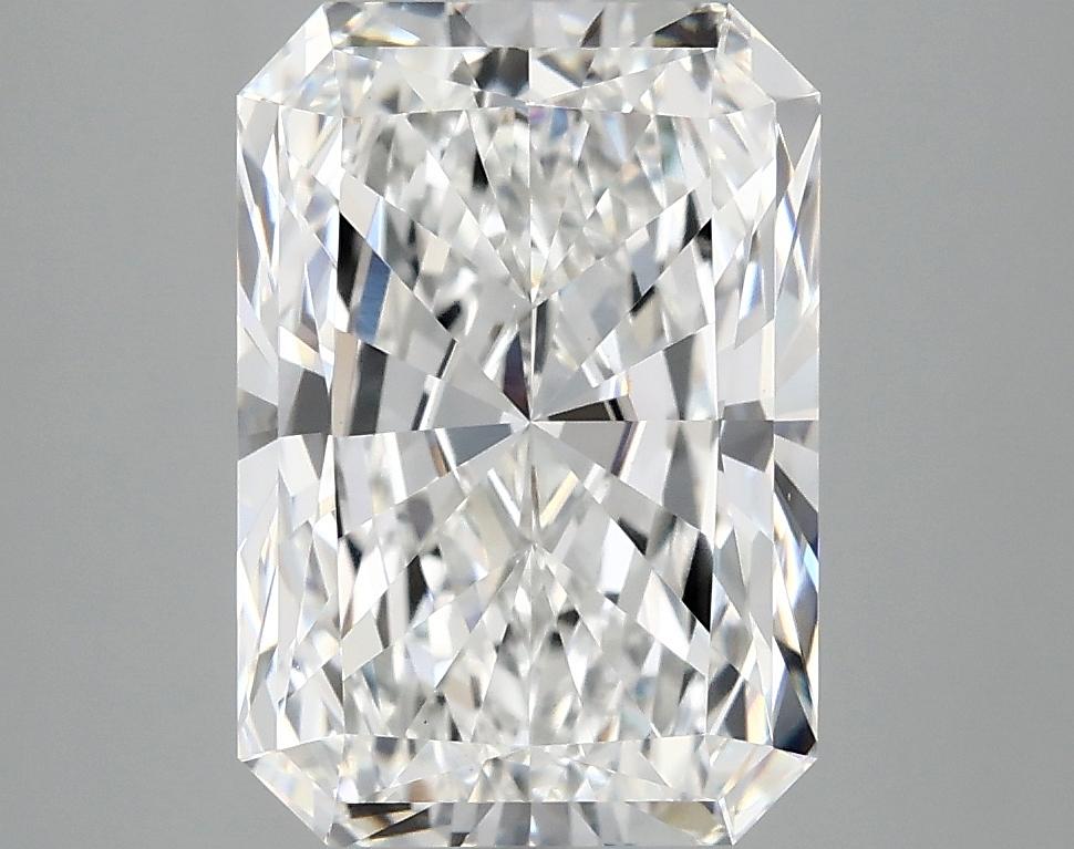 3.97 Carat Radiant Shaped Ideal Cut VVS2 IGI Certified Lab Grown Diamond
