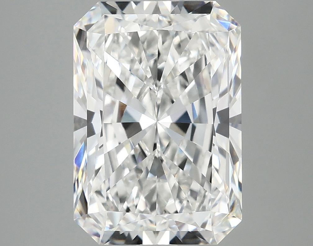4.05 Carat Radiant Shaped Ideal Cut VVS2 IGI Certified Lab Grown Diamond