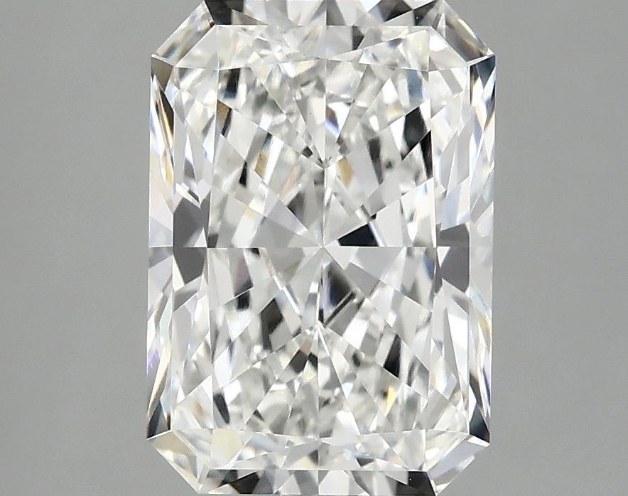 3.02 Carat Radiant Shaped Ideal Cut VVS2 IGI Certified Lab Grown Diamond