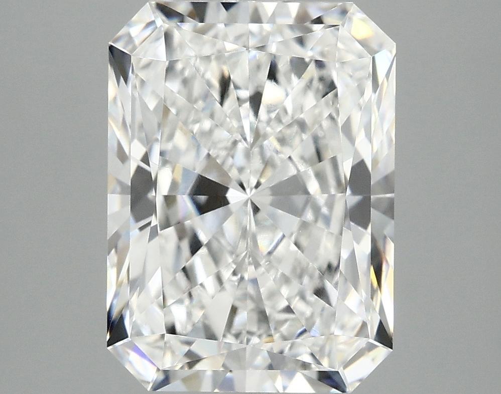3.99 Carat Radiant Shaped Excellent Cut VVS2 IGI Certified Lab Grown Diamond