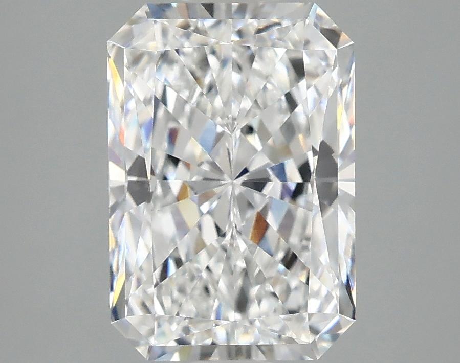2.99 Carat Radiant Shaped Ideal Cut VVS2 IGI Certified Lab Grown Diamond