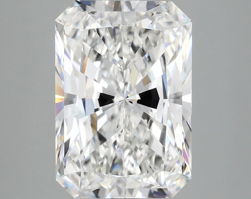 3.95 Carat Radiant Shaped Ideal Cut VS1 IGI Certified Lab Grown Diamond
