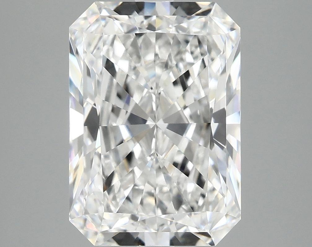 4.2 Carat Radiant Shaped Ideal Cut VVS2 IGI Certified Lab Grown Diamond