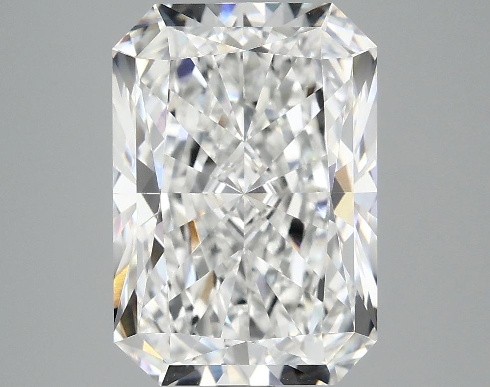 4.18 Carat Radiant Shaped Ideal Cut VVS2 IGI Certified Lab Grown Diamond