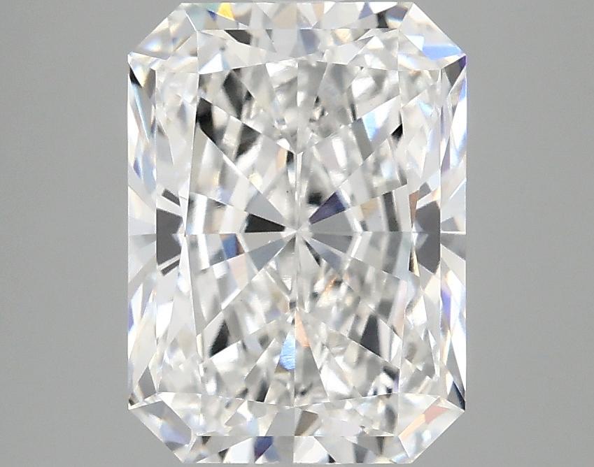 2.84 Carat Radiant Shaped Excellent Cut VS1 IGI Certified Lab Grown Diamond