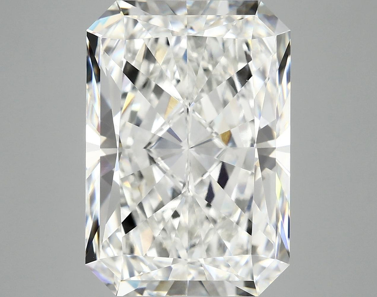 8.35 Carat Radiant Shaped Ideal Cut VS1 IGI Certified Lab Grown Diamond
