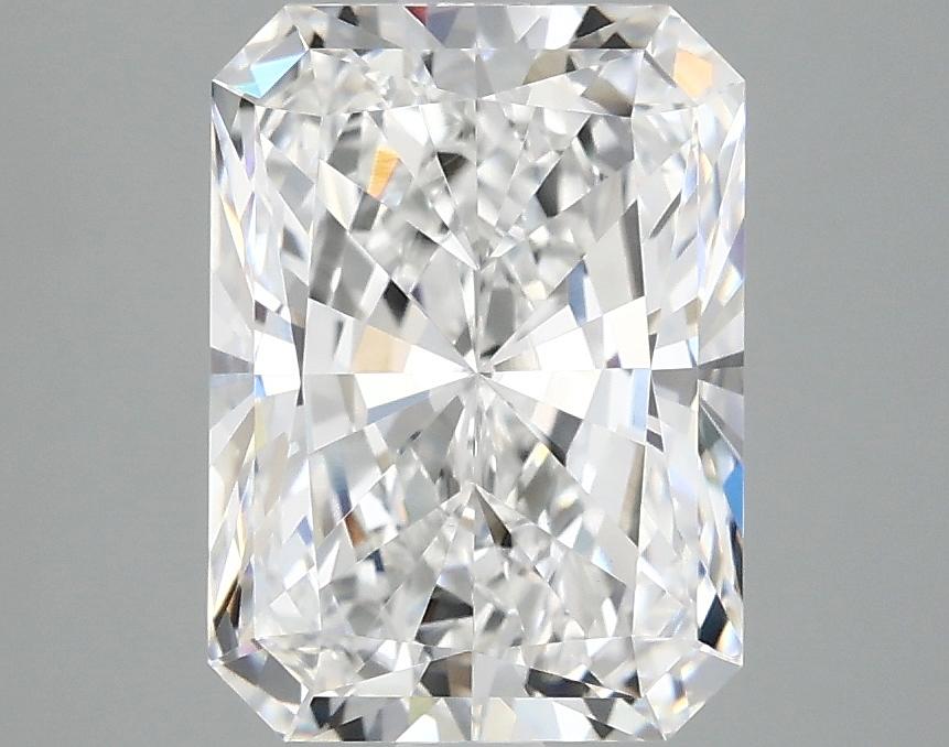 3.06 Carat Radiant Shaped Excellent Cut VVS2 IGI Certified Lab Grown Diamond