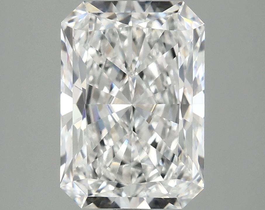 3.04 Carat Radiant Shaped Ideal Cut VVS2 IGI Certified Lab Grown Diamond
