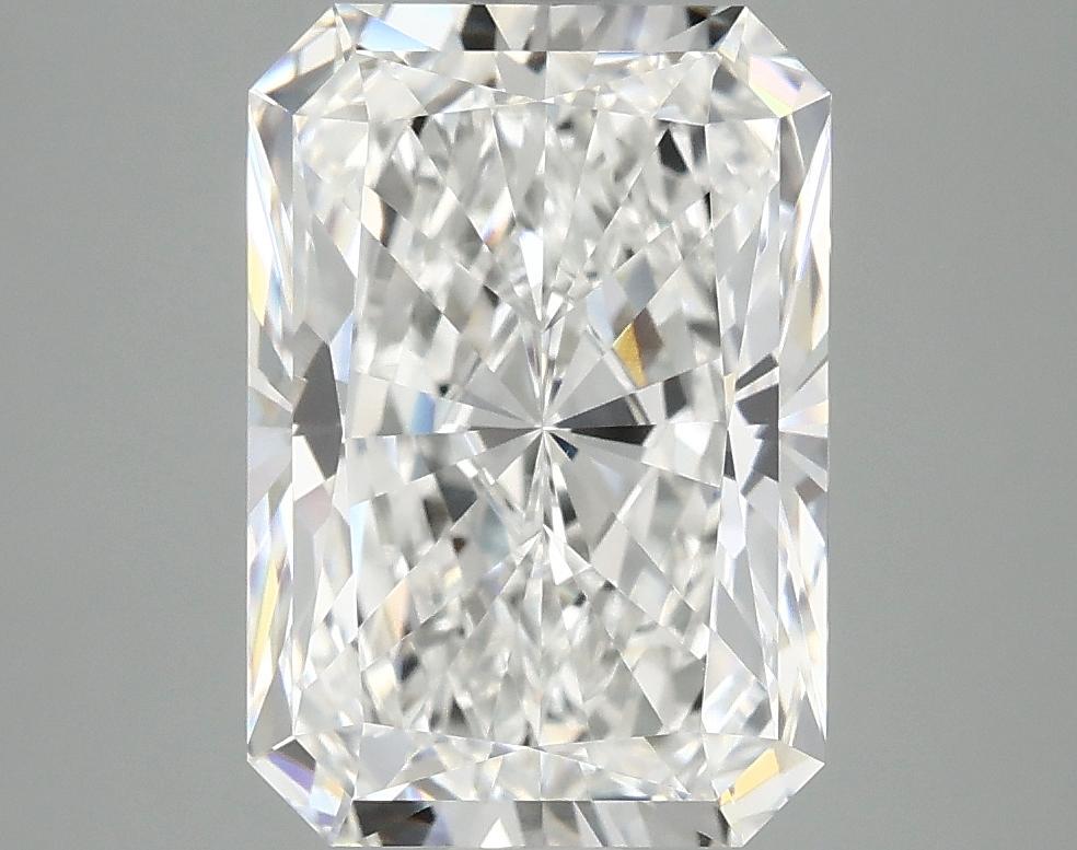 4.08 Carat Radiant Shaped Ideal Cut VVS2 IGI Certified Lab Grown Diamond