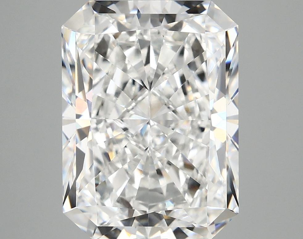 4.74 Carat Radiant Shaped Excellent Cut VVS2 IGI Certified Lab Grown Diamond