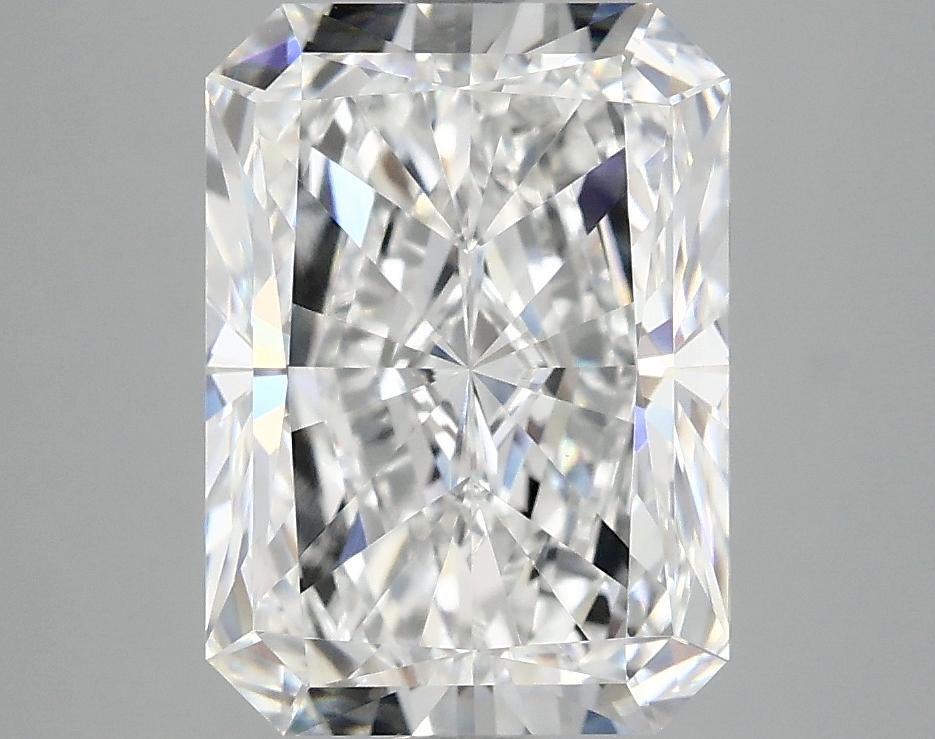 4.01 Carat Radiant Shaped Ideal Cut VVS2 IGI Certified Lab Grown Diamond