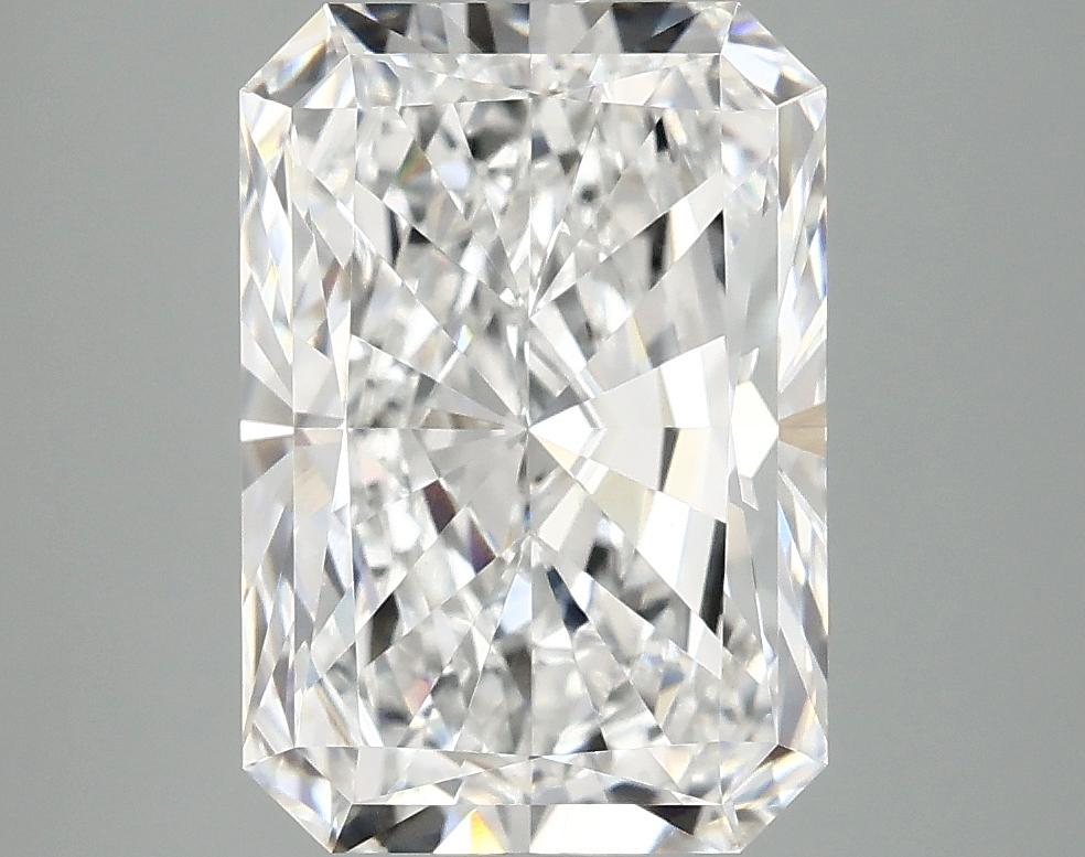 4.19 Carat Radiant Shaped Ideal Cut VVS2 IGI Certified Lab Grown Diamond