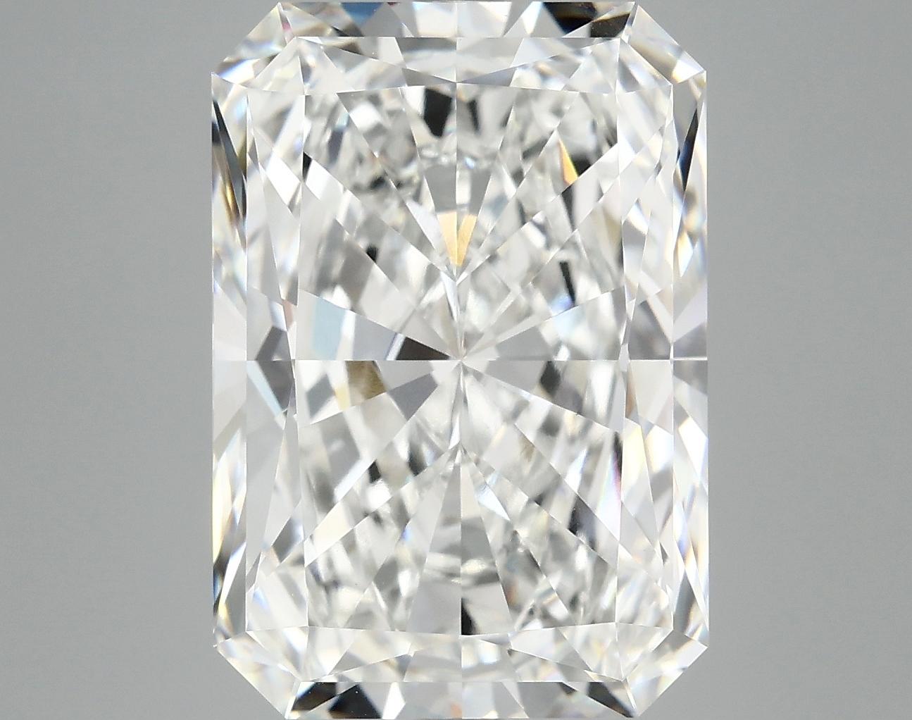 9.14 Carat Radiant Shaped Ideal Cut VVS2 IGI Certified Lab Grown Diamond