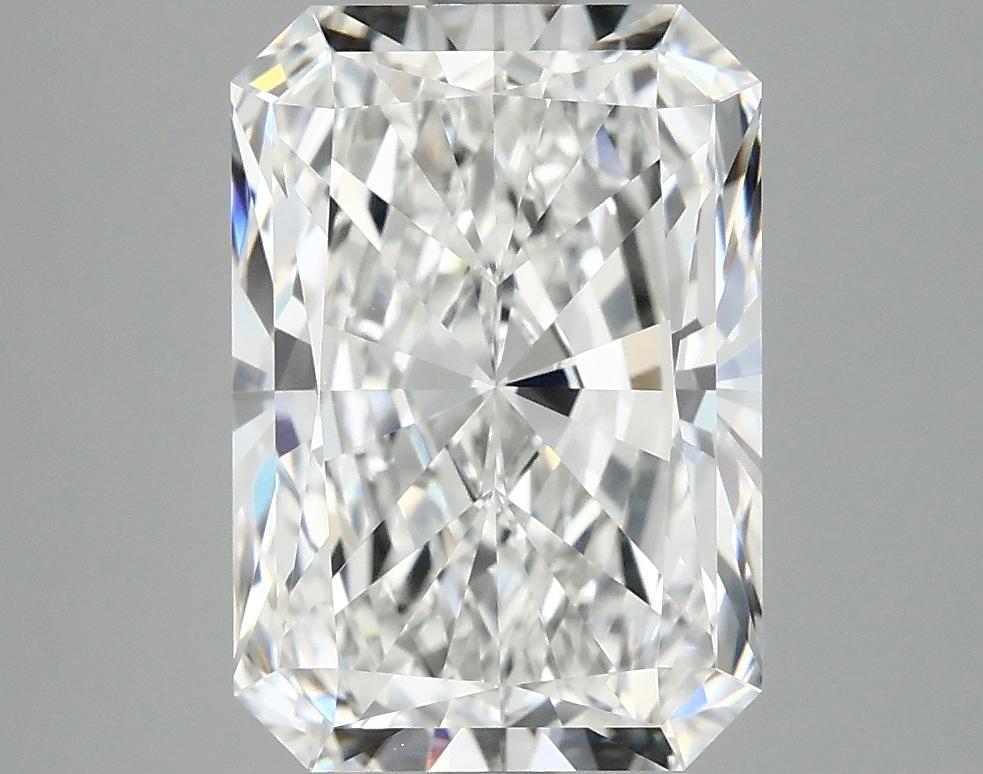 4.06 Carat Radiant Shaped Ideal Cut VVS2 IGI Certified Lab Grown Diamond