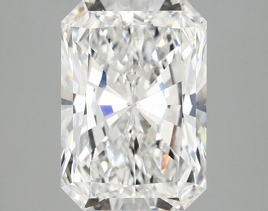 3.09 Carat Radiant Shaped Ideal Cut VVS2 IGI Certified Lab Grown Diamond