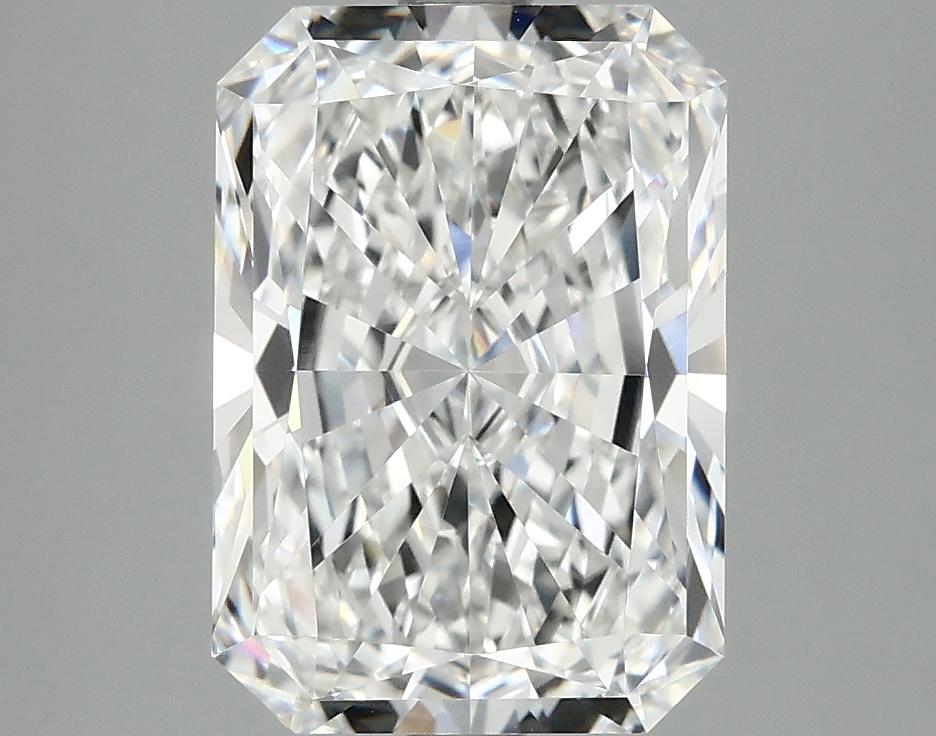 3.82 Carat Radiant Shaped Ideal Cut VVS2 IGI Certified Lab Grown Diamond