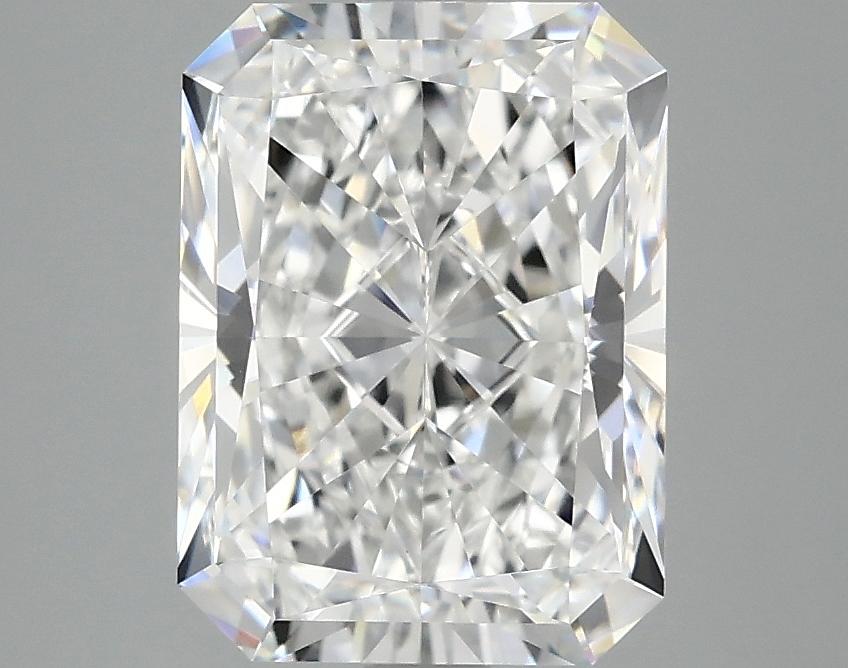 3.09 Carat Radiant Shaped Excellent Cut VS1 IGI Certified Lab Grown Diamond