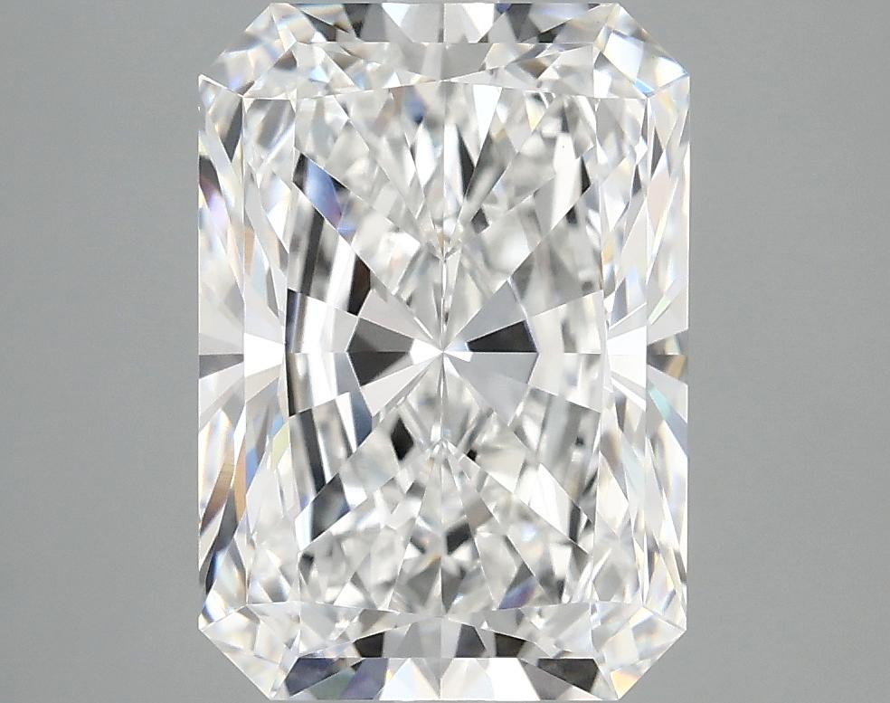 4.17 Carat Radiant Shaped Ideal Cut VVS2 IGI Certified Lab Grown Diamond
