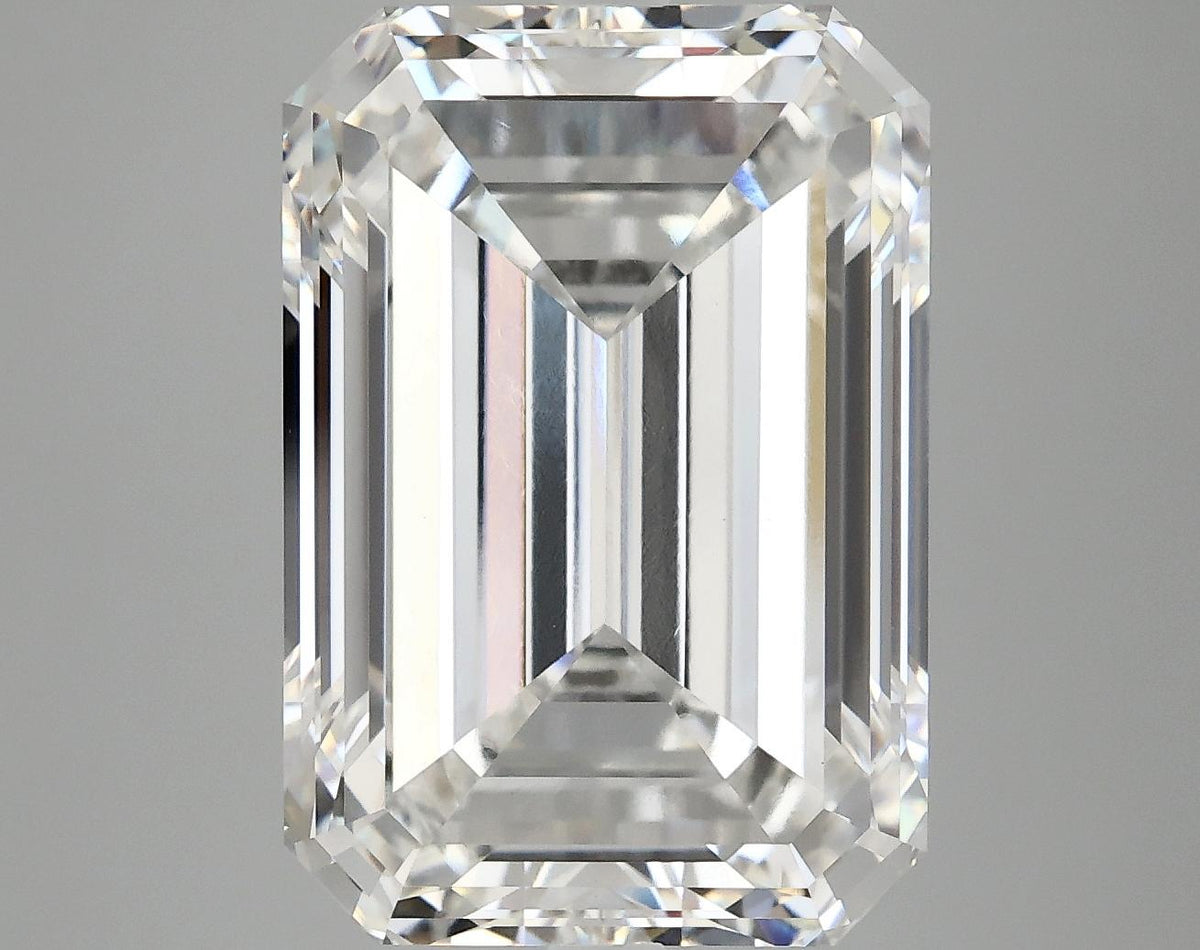 10.0 Carat Emerald Shaped Ideal Cut VS1 IGI Certified Lab Grown Diamond