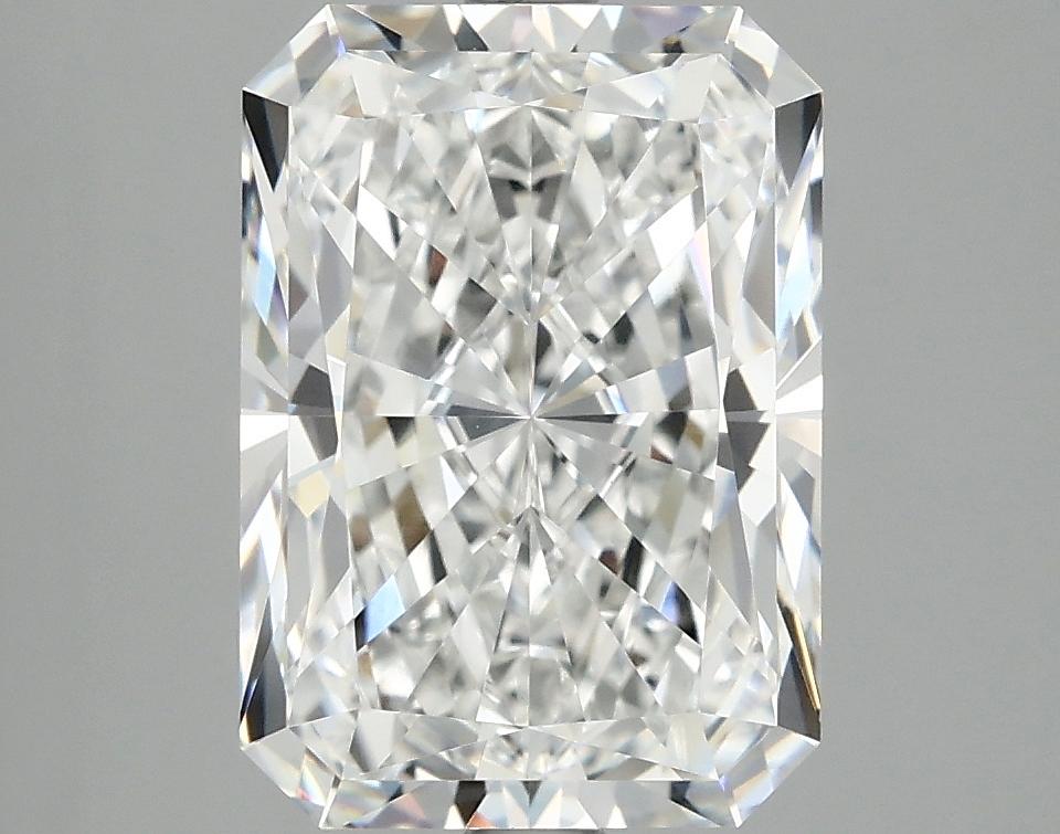 4.07 Carat Radiant Shaped Ideal Cut VVS2 IGI Certified Lab Grown Diamond