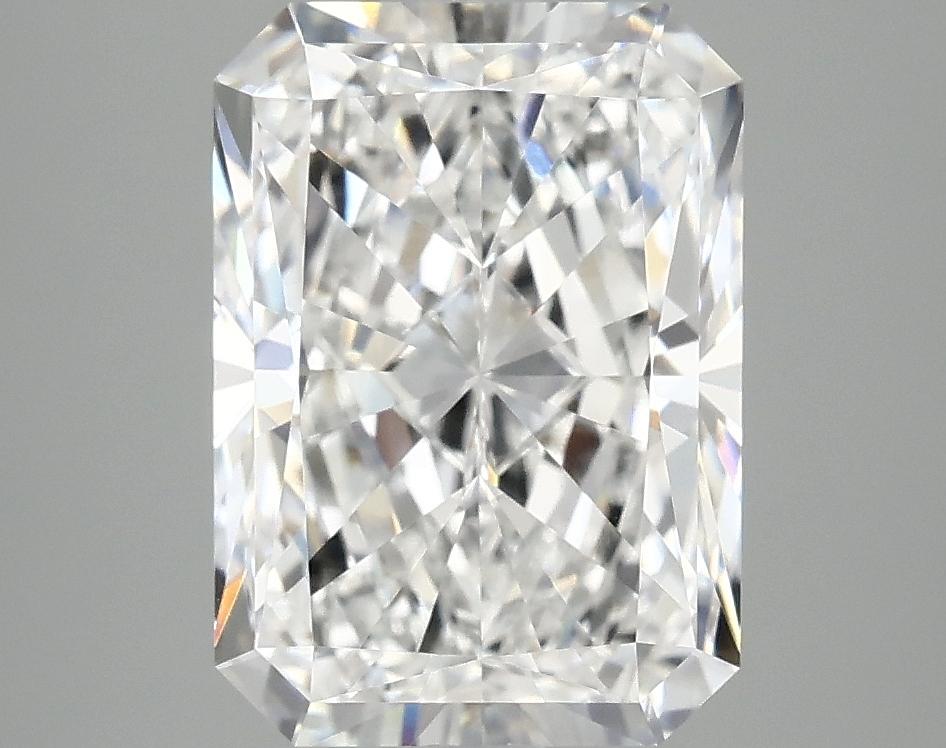 4.05 Carat Radiant Shaped Ideal Cut VVS2 IGI Certified Lab Grown Diamond