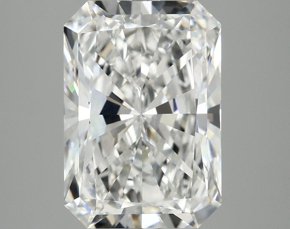 4.1 Carat Radiant Shaped Ideal Cut VVS2 IGI Certified Lab Grown Diamond