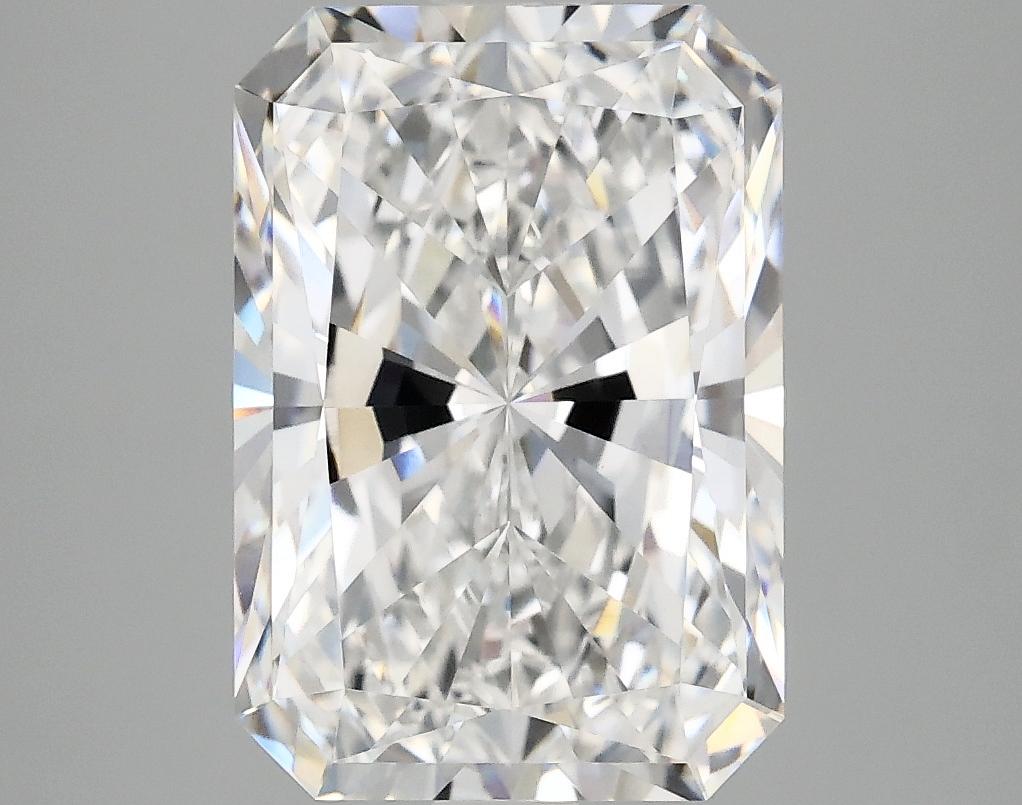 4.07 Carat Radiant Shaped Ideal Cut VVS2 IGI Certified Lab Grown Diamond