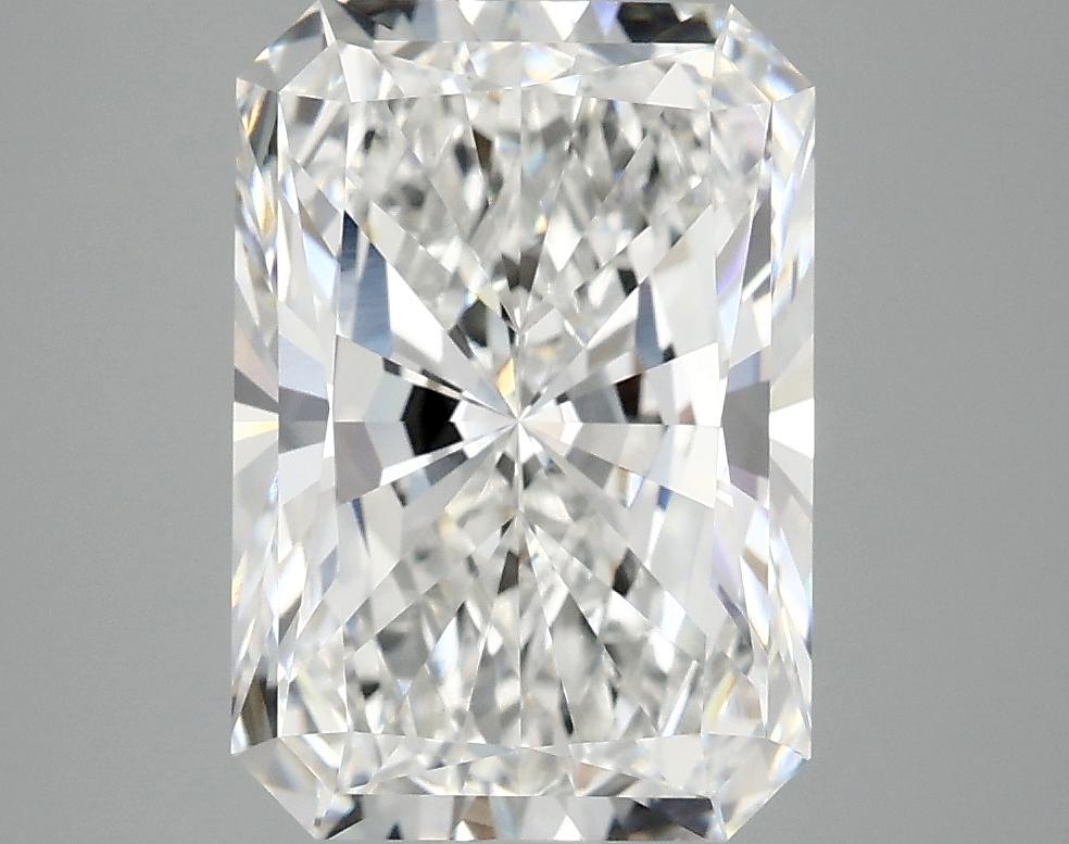 4.1 Carat Radiant Shaped Ideal Cut VVS2 IGI Certified Lab Grown Diamond
