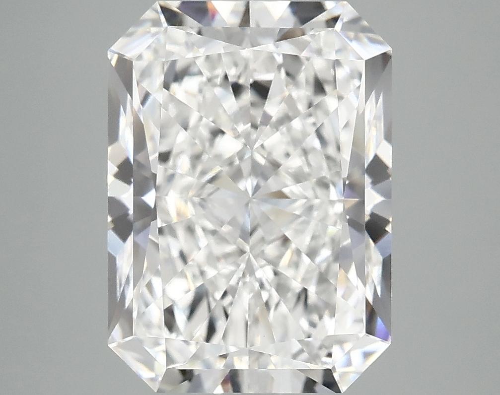 4.84 Carat Radiant Shaped Excellent Cut VVS2 IGI Certified Lab Grown Diamond