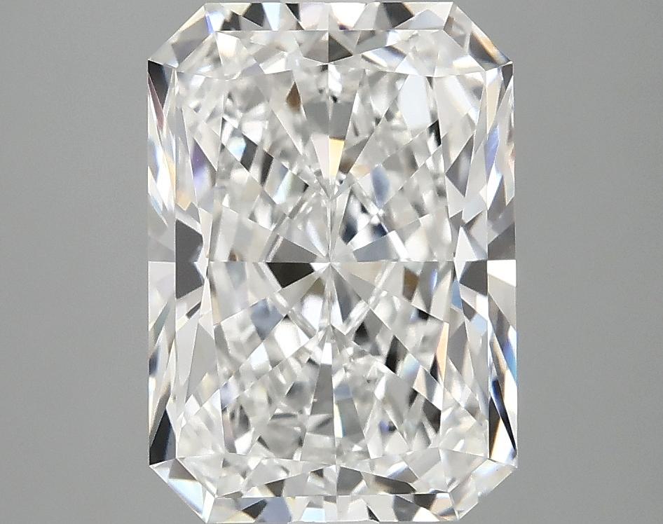 4.02 Carat Radiant Shaped Ideal Cut VVS2 IGI Certified Lab Grown Diamond