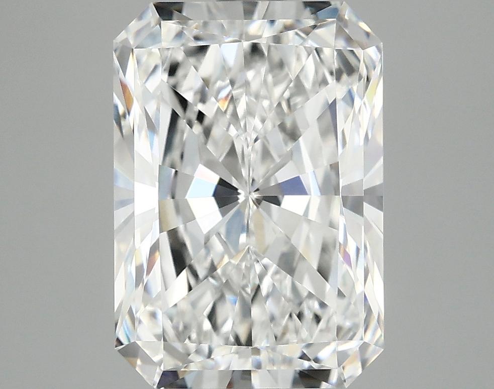 4.03 Carat Radiant Shaped Ideal Cut VVS2 IGI Certified Lab Grown Diamond
