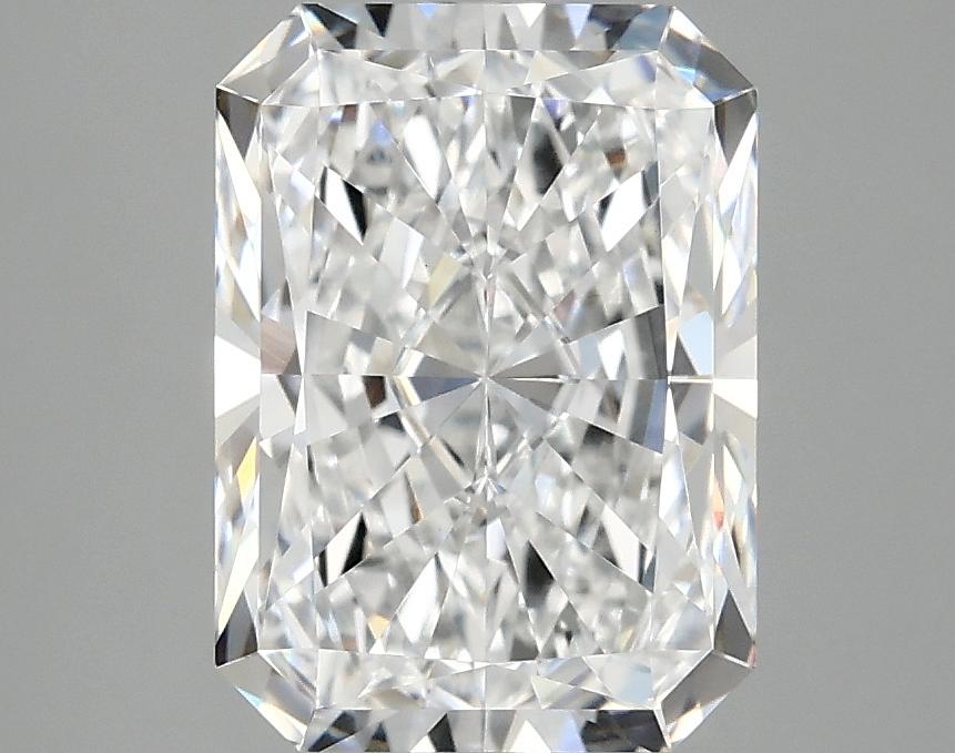 3.05 Carat Radiant Shaped Excellent Cut VVS2 IGI Certified Lab Grown Diamond