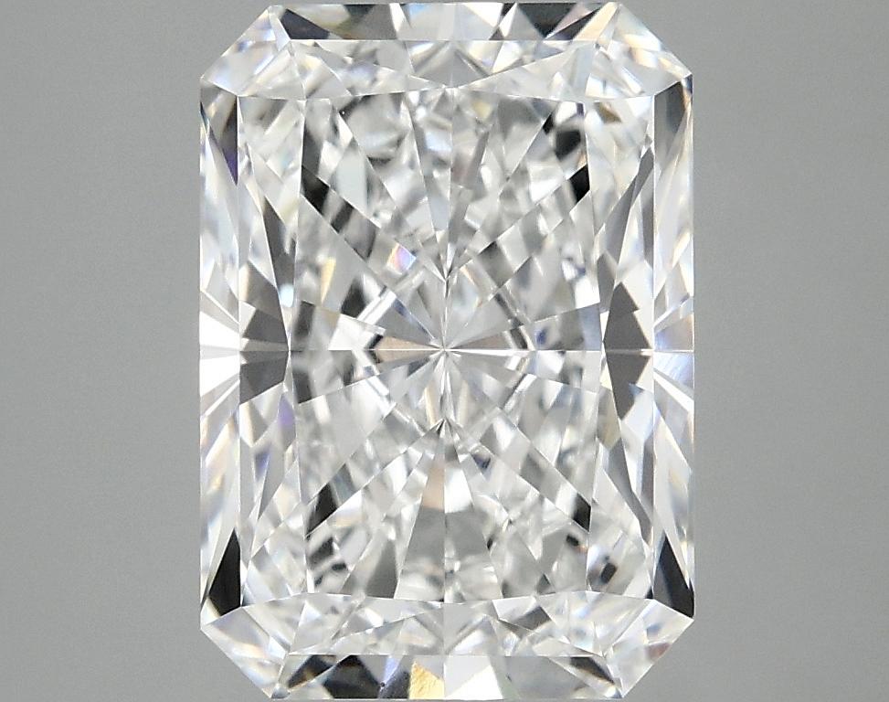 4.0 Carat Radiant Shaped Ideal Cut VVS2 IGI Certified Lab Grown Diamond