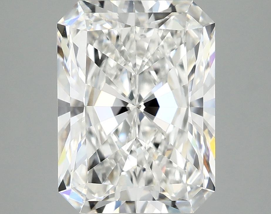 4.04 Carat Radiant Shaped Excellent Cut VVS2 IGI Certified Lab Grown Diamond