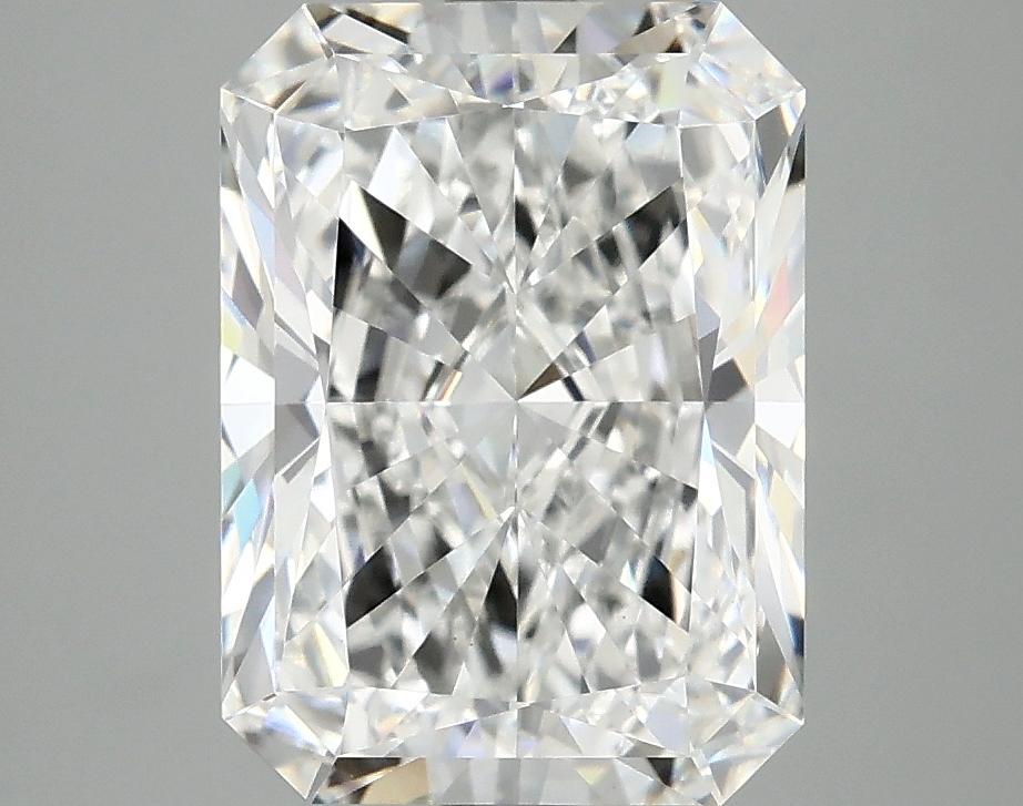 4.02 Carat Radiant Shaped Excellent Cut VS1 IGI Certified Lab Grown Diamond