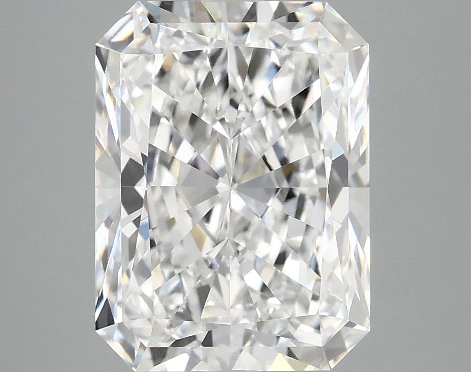 4.01 Carat Radiant Shaped Excellent Cut VVS2 IGI Certified Lab Grown Diamond
