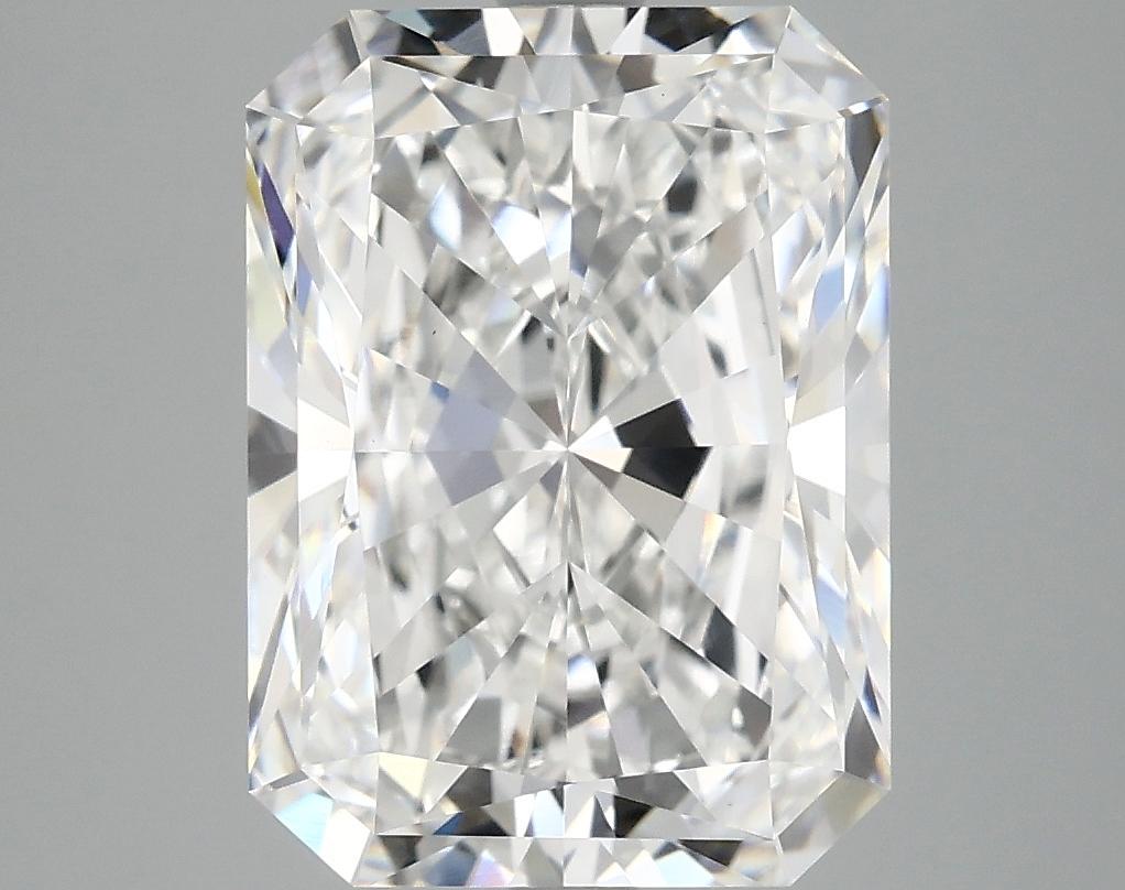 4.76 Carat Radiant Shaped Excellent Cut VVS2 IGI Certified Lab Grown Diamond