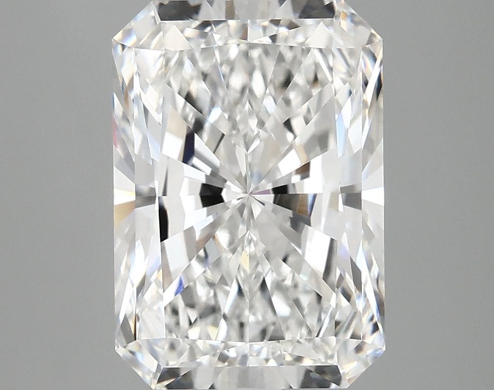 4.07 Carat Radiant Shaped Ideal Cut VVS2 IGI Certified Lab Grown Diamond
