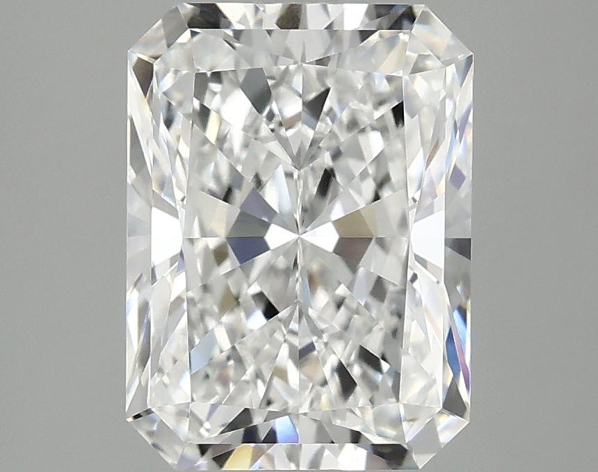 3.1 Carat Radiant Shaped Excellent Cut VVS2 IGI Certified Lab Grown Diamond