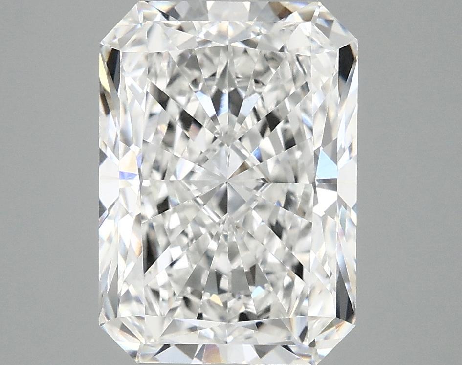 4.0 Carat Radiant Shaped Ideal Cut VVS2 IGI Certified Lab Grown Diamond