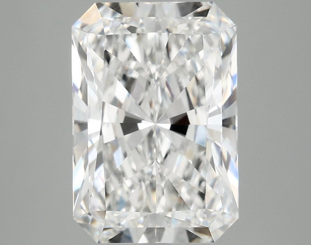 4.1 Carat Radiant Shaped Ideal Cut VVS2 IGI Certified Lab Grown Diamond