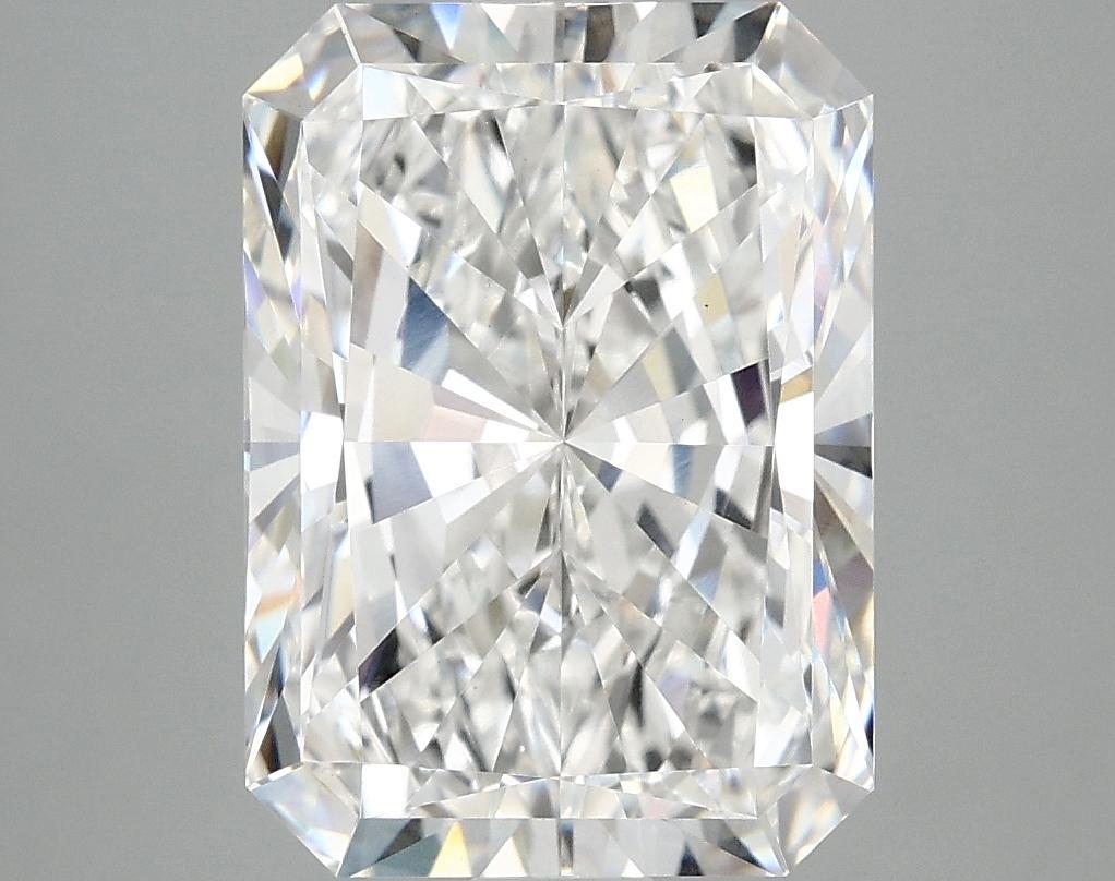 4.76 Carat Radiant Shaped Excellent Cut VVS2 IGI Certified Lab Grown Diamond