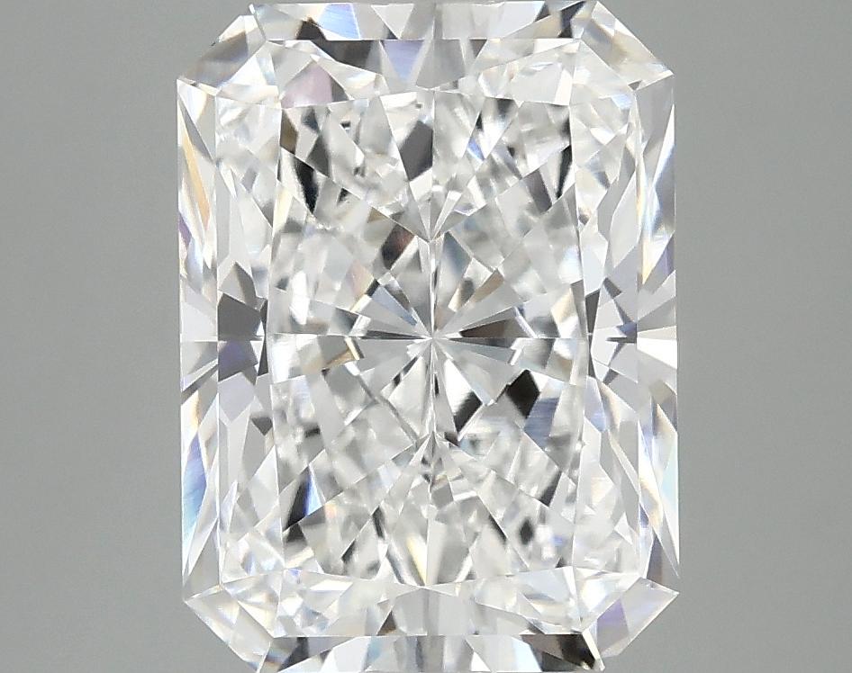 4.09 Carat Radiant Shaped Excellent Cut VVS2 IGI Certified Lab Grown Diamond