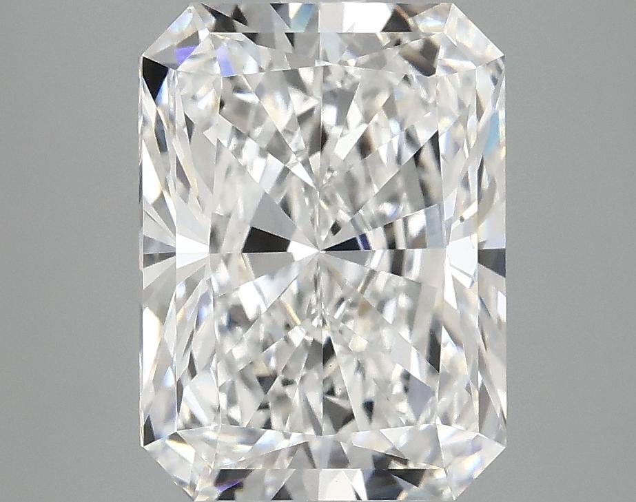 4.04 Carat Radiant Shaped Excellent Cut VS1 IGI Certified Lab Grown Diamond
