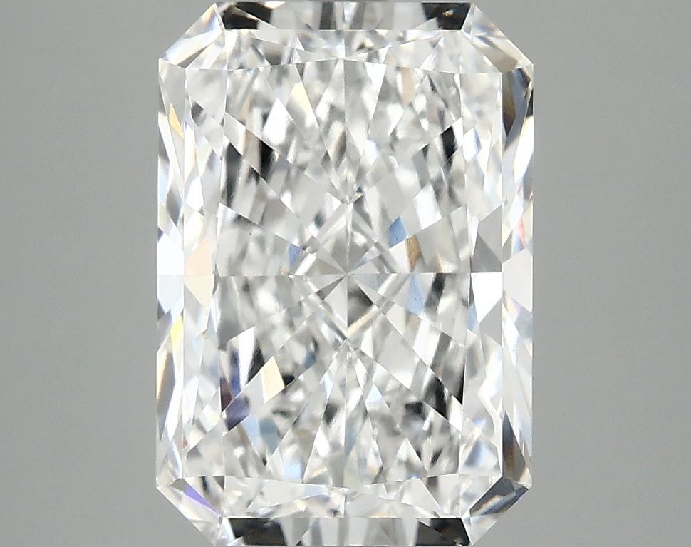3.93 Carat Radiant Shaped Ideal Cut VVS2 IGI Certified Lab Grown Diamond