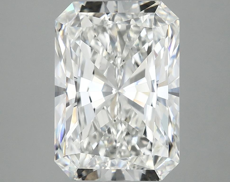 3.9 Carat Radiant Shaped Ideal Cut VVS2 IGI Certified Lab Grown Diamond