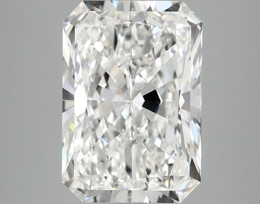 4.09 Carat Radiant Shaped Ideal Cut VVS2 IGI Certified Lab Grown Diamond
