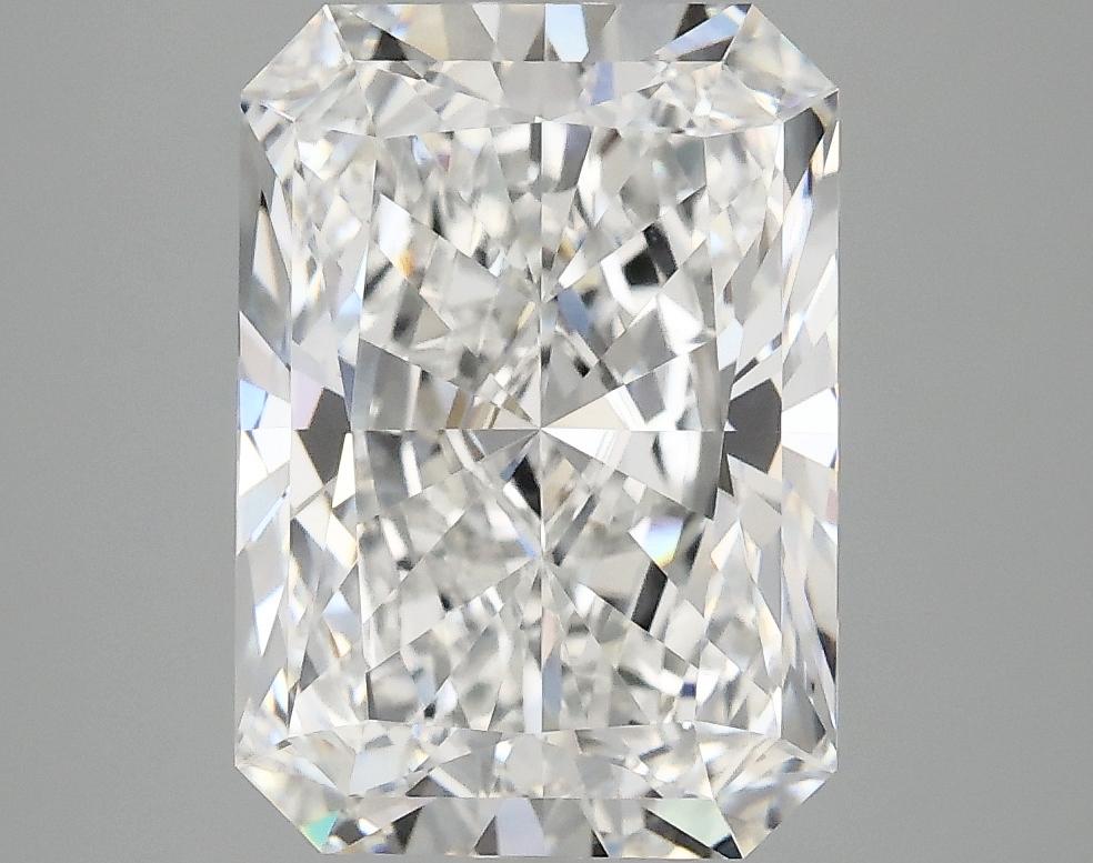 3.91 Carat Radiant Shaped Ideal Cut VVS2 IGI Certified Lab Grown Diamond