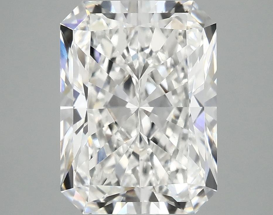 4.03 Carat Radiant Shaped Excellent Cut VVS2 IGI Certified Lab Grown Diamond